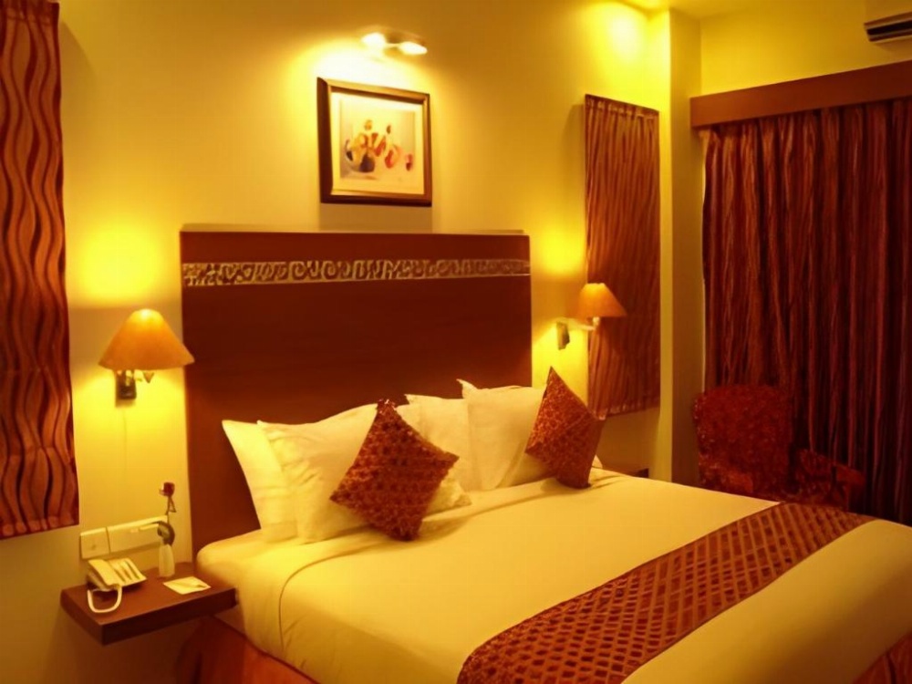 Room image 5